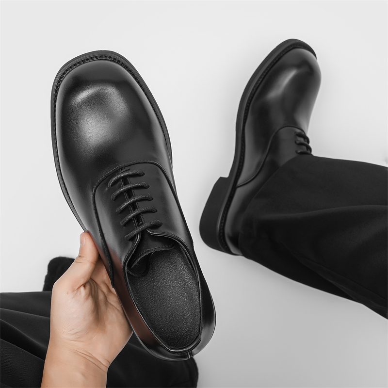 Men Formal Wear Brands - Sepatu Kasual Kulit Pria Merek Klasik