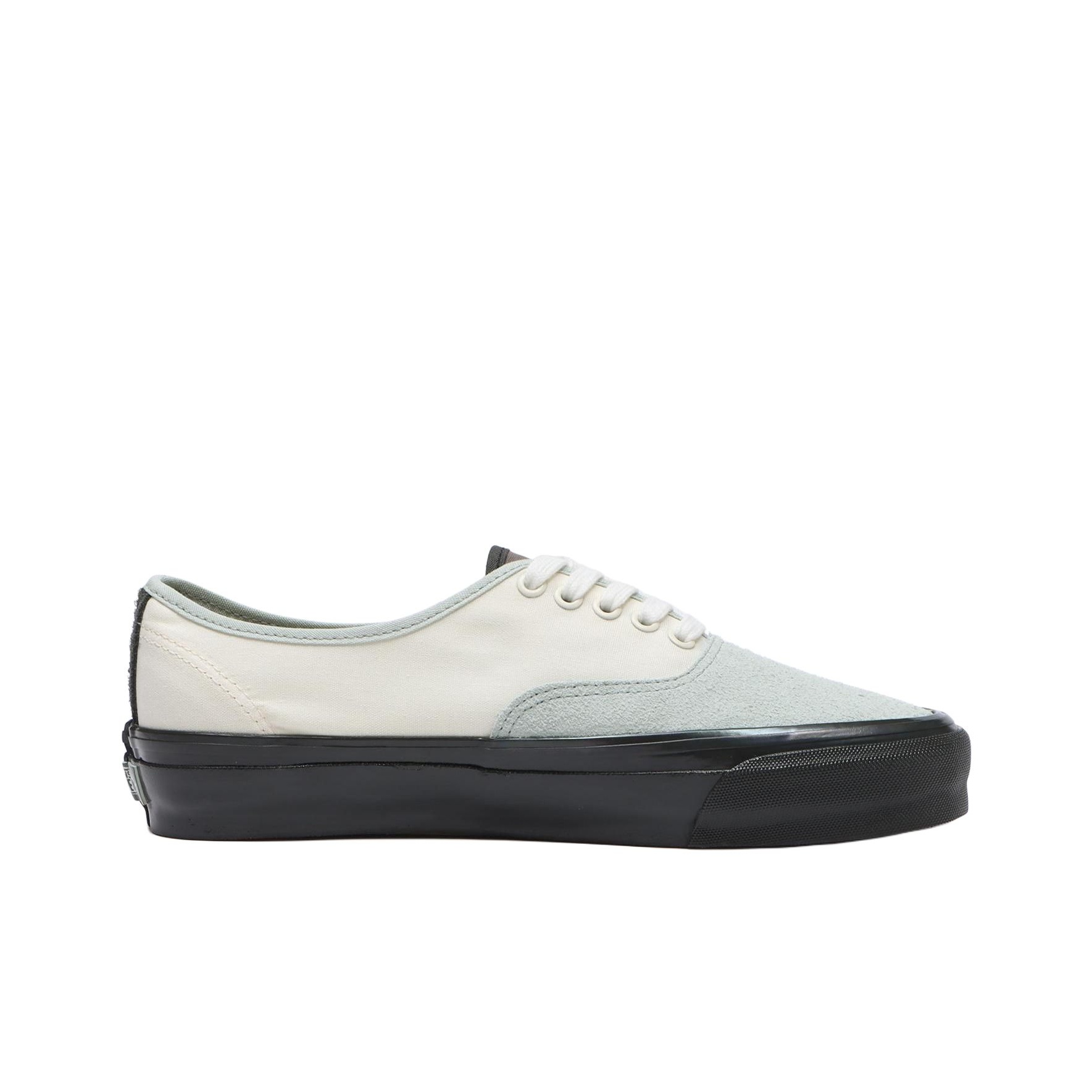 Sepatu Skateboard Vans Authent - Vans Shoes Authentic ulasan dan harga